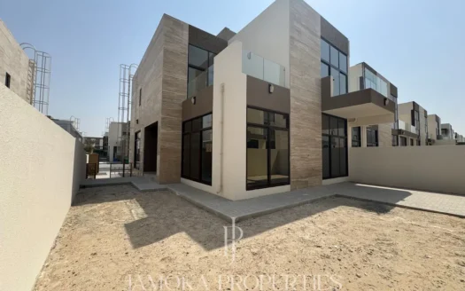 إيلي صعب أَفِي أت ذا فيلدز، المنطقة 11